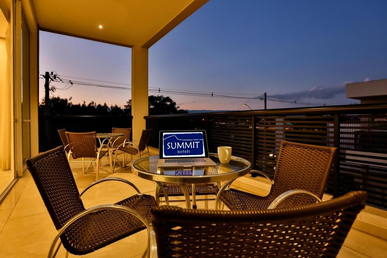Summit Suites Hotel Pindamonhangaba Esterno foto