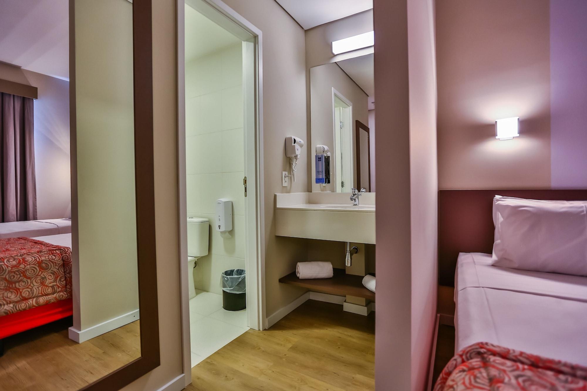 Summit Suites Hotel Pindamonhangaba Esterno foto