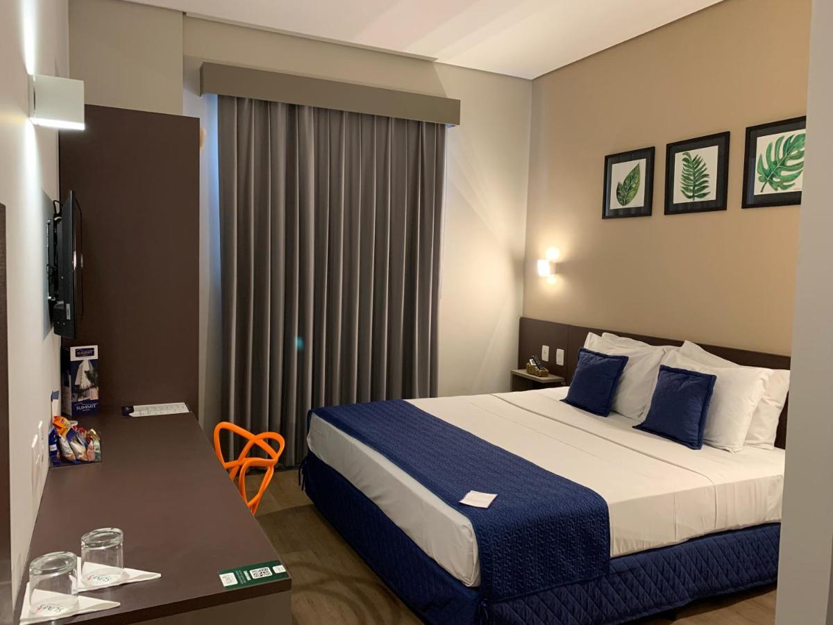 Summit Suites Hotel Pindamonhangaba Esterno foto