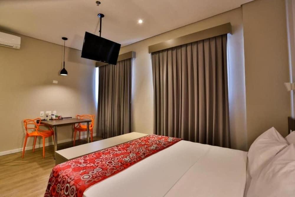 Summit Suites Hotel Pindamonhangaba Esterno foto
