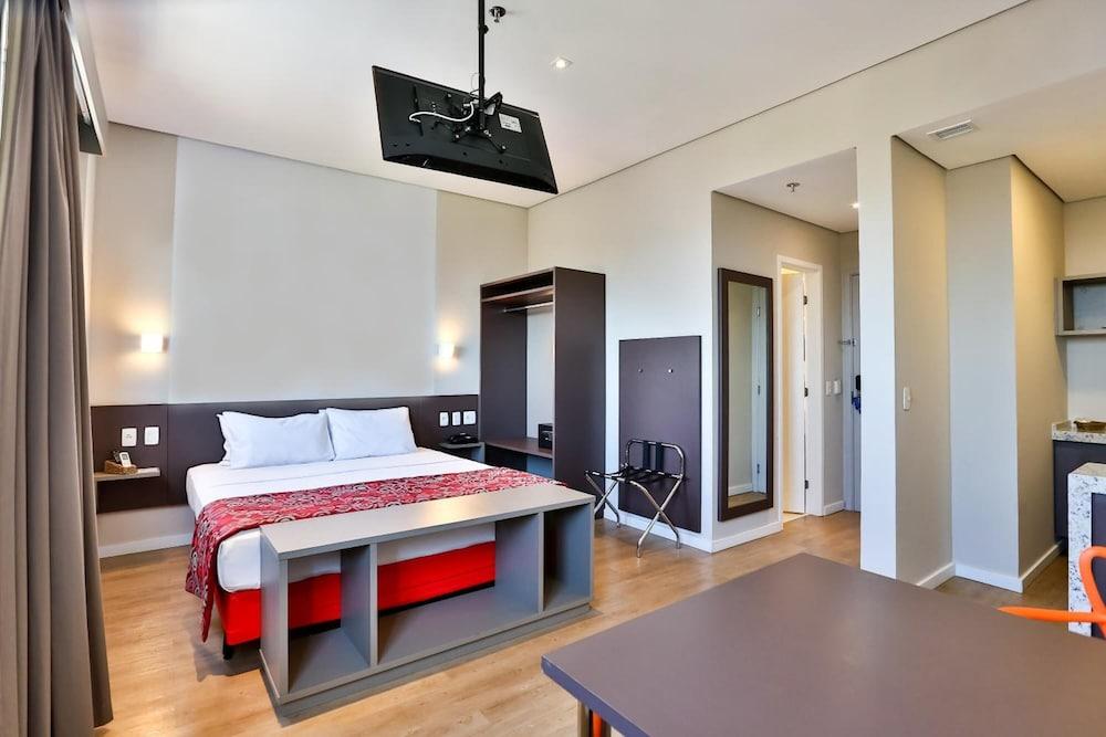 Summit Suites Hotel Pindamonhangaba Esterno foto