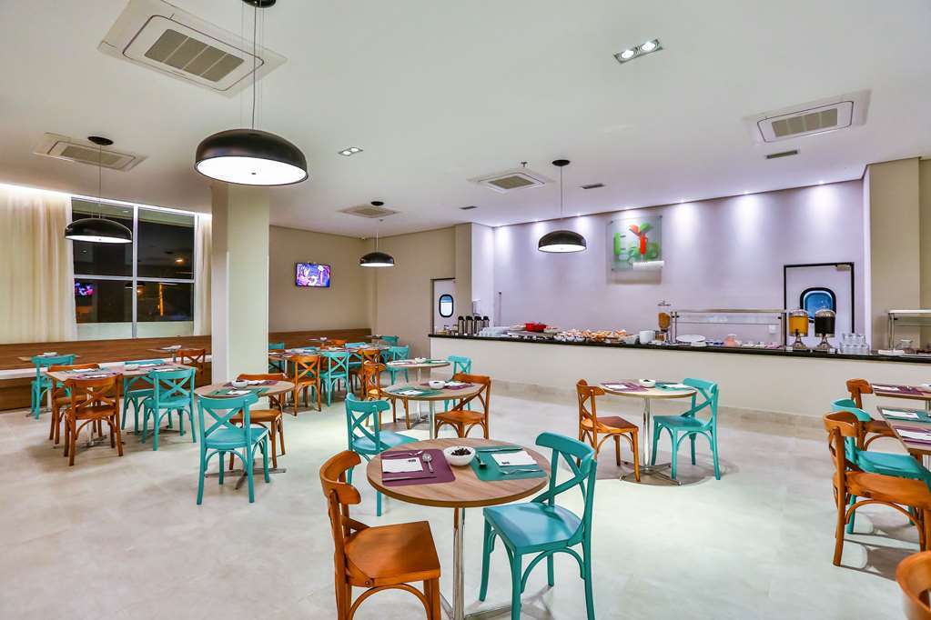 Summit Suites Hotel Pindamonhangaba Ristorante foto